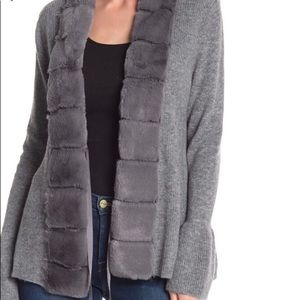 NWOT - gorgeous cardigan with faux fur